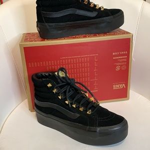 Black studded platform Vans
